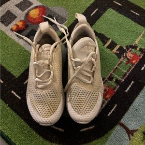 Nike Air Max White Mesh Sneakers for kids